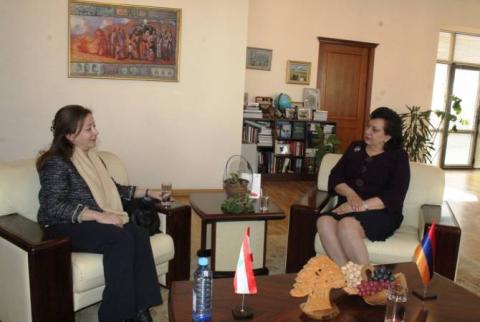 Սփյուռքի նախարարն ընդունել է ՀՀ-ում Լիբանանի Հանրապետության նորանշանակ դեսպան Մայա Դաղերին