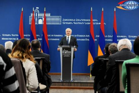 Նալբանդյանն ավելորդ չի համարում Ալիևին Երևանի տոնակատարություններին մասնակցելու հնարավորություն տալ