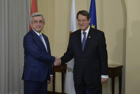 President Sargsyan congratulates Cypriot counterpart Anastasiades on re-election 