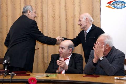 Գրական մրցանակներ հանձնվեցին տարվա լավագույն ստեղծագործություններին