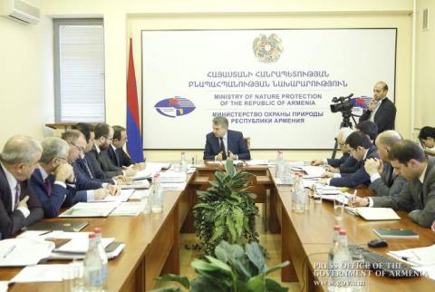ՀՀ վարչապետը ծանոթացել է ՀՀ բնապահպանության նախարարության 2017թ. գործունեությանը