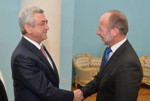 Նախագահն ընդունել է Շվեյցարիայի Ազգային խորհրդի նախագահի գլխավորած պատվիրակությանը