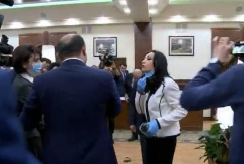 Երևանի քաղաքապետարանի ավագանու նիստում տեղի ունեցած միջադեպի առնչությամբ հարուցվել է քրեական գործ