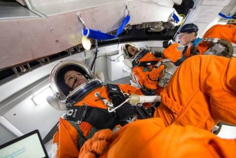 NASA разрабатывает новый скафандр 