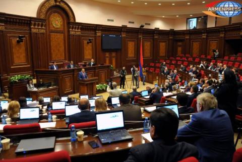 Parliament debates election issue of 5 members of Supreme Judicial Council