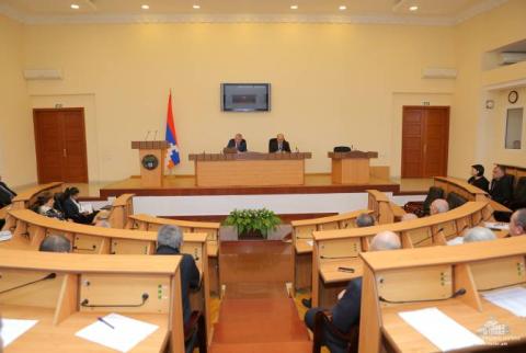 Արցախի ԱԺ-ում մեկնարկել է 7-րդ նստաշրջանը. Կարեն Ղարայանը նշանակվել է ԱՀ Գերագույն դատարանի դատավոր