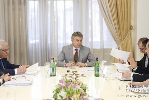 У премьер-министра Армении обсуждены вопросы, касающиеся порядка учета строительных работ