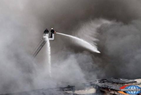 Multiple firefighting units dispatched to tackle fire in 5-star Radisson Blu Yerevan Hotel 