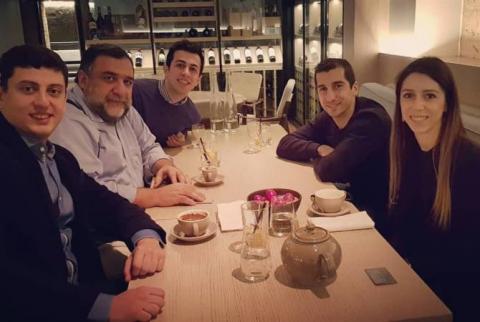 A star studded get-together: Football star Henrikh Mkhitaryan, acclaimed cellist Narek Hakhnazaryan and entrepreneur Ruben Vardanyan dine in London 