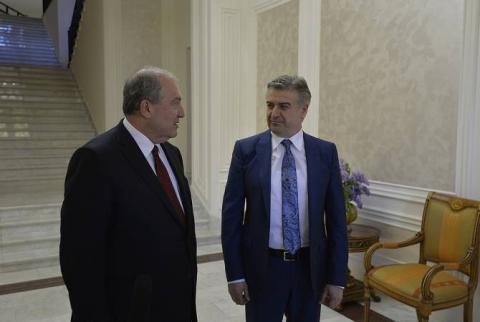 President Sarkissian thanks acting PM Karen Karapetyan for productive work