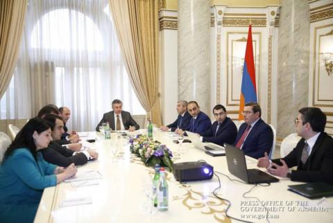 В правительстве обсуждены  вопросы перемещения товаров на пространстве ЕАЭС и администрирования в этой сфере