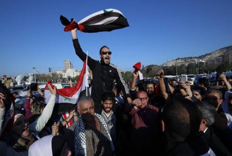У посольства США в Анкаре разогнали акцию протеста после удара по Сирии