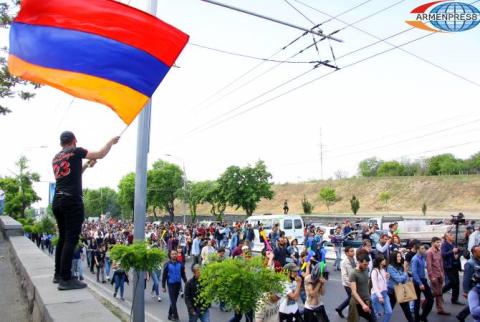 ՌԱԿ-ը կոչ է անում չանտեսել երիտասարդության ընդվզումն ու բողոքը 