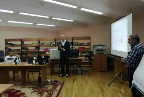 Գերմանացի մասնագետը վարպետության դասընթաց է անցկացրել հայ հրատարակիչների համար