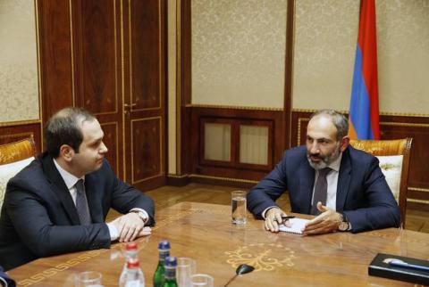 NSS Director briefs Pashinyan on security situation in Armenia