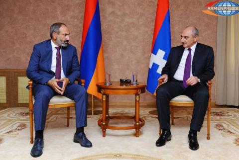 Մեր ջանքերը պետք է ուղղված լինեն օր առաջ Արցախի միջազգայնորեն ճանաչմանը. Նիկոլ Փաշինյանը հանդիպել է Բակո Սահակյանի հետ