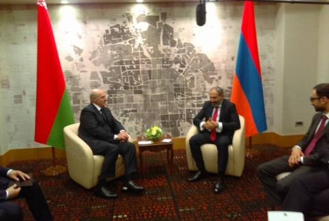 Փաշինյանն ու Լուկաշենկոն հանդիպել են Սոչիում