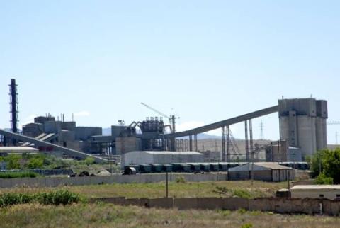 Another day, another demonstration: Factory workers demand higher wage in Ararat 