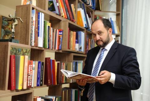 Արայիկ Հարությունյանը ցանկալի, սակայն առաջիկա տարիներին դեռ  ոչ իրատեսական է համարում անվճար բարձրագույն կրթությունը