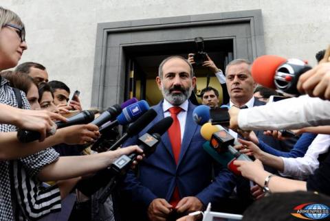 Ալեն Սիմոնյանն իր պատգամավորական մանդատը վայր դնելու որոշումը չի քննարկել ՀՀ վարչապետ Նիկոլ Փաշինյանի հետ