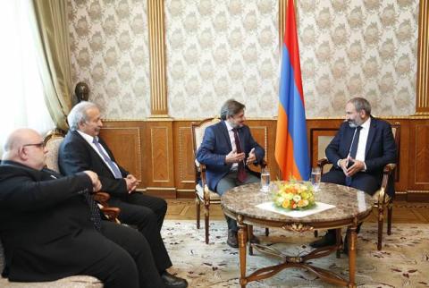 Փաշինյանն ընդունել է Ռամկավար ազատական կուսակցության պատվիրակությանը