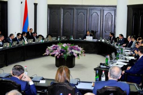 Правительство Армении одобрило составленную программу и направило ее в НС Армении