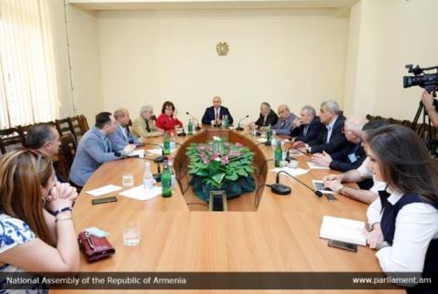 ՀՀ Ազգային ժողովում կայացել է «Փոփոխվող աշխարհ, համարժեք Հայաստան» թեմայով քննարկում