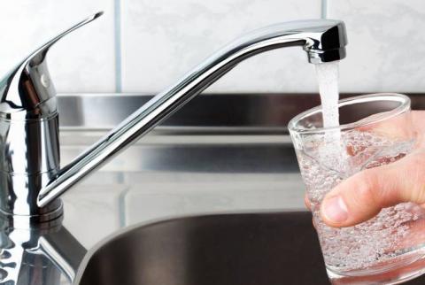 Жители Айаниста жалуются на качество воды: пояснения Министерства и «Веолия-Джур»