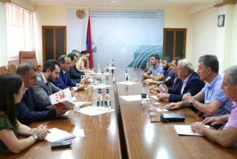 Արծվիկ Մինասյանը ռուսաստանահայ գործարարների հետ քննարկել է համագործակցության հնարավորությունները