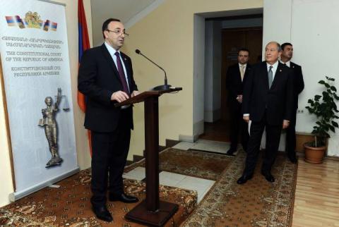 Հրայր Թովմասյանը հույս ունի, որ աշնանը կհամալրվի Սահմանադրական դատարանի դատավոր թափուր պաշտոնը 