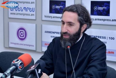 Armenian Church slams police for odd idleness over demonstrators’ breach into headquarters 