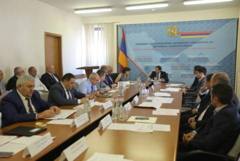 Սուրեն Պապիկյանը մարզպետների հետ աշխատանքային խորհրդակցություն է անցկացրել