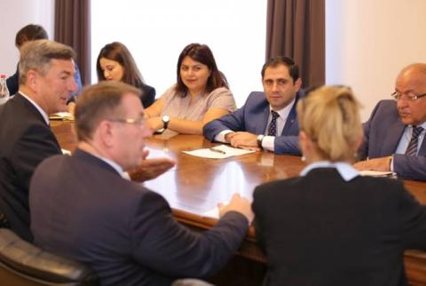 Սուրեն Պապիկյանն  ընդունել է ԵԽ տարածքային և տեղական կոնգրեսի գլխավոր քարտուղարին