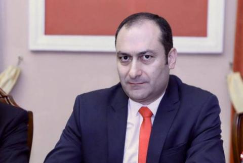 Արդարադատության նախարարի շնորհավորական ուղերձը. Արտակ Զեյնալյանը բոլորին մաղթում է սեր, լույս ու խաղաղություն