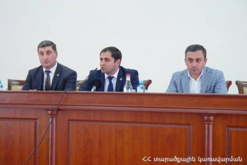 Սուրեն Պապիկյանը ներկայացրել է Գեղարքունիքի նորանշանակ մարզպետին