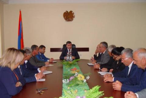 Գեղարքունիքի մարզպետ Գնել Սանոսյանն անցկացրեց առաջին աշխատանքային խորհրդակցությունը