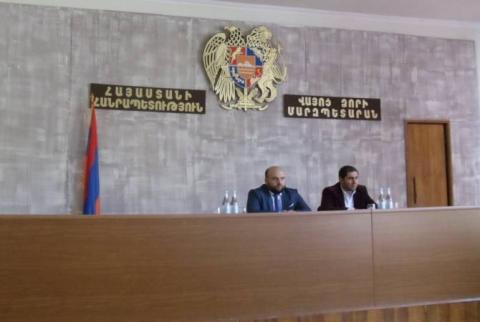 Սուրեն Պապիկյանը ներկայացրել է Վայոց ձորի նորանշանակ մարզպետին