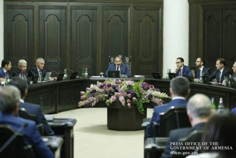 Очередное заседание правительства Армении начнется   25-го октября в 12.00 - вместо 11.00