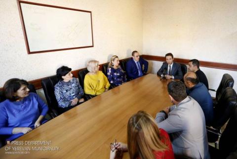 Айк Марутян представил аппарату районного муниципалитета Давиташена нового руководителя района