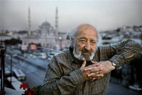 ‘The man who showed us Istanbul” – Orhan Pamuk remembers friend, Turkish-Armenian photographer Ara Guler in touching New York Times op-ed 