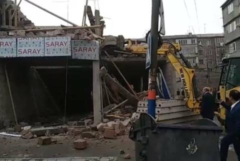 В  районе Еревана Нор-Норк демонтируют незаконные постройки площадью свыше 1100 кв. м