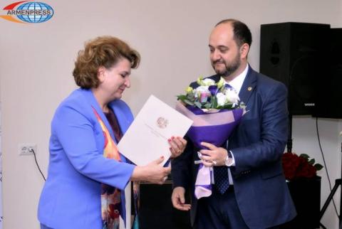 Հայտնի են դարձել տարվա լավագույն ուսուցիչը, տնօրենը և դաստիարակը