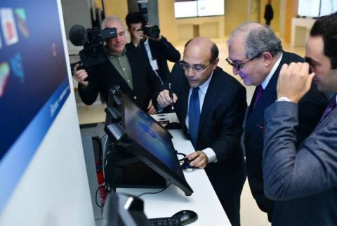 Une discussion sur un projet précis  de coopération entre Armen Sarkissian et la célèbre compagnie «Dassault systemes» 