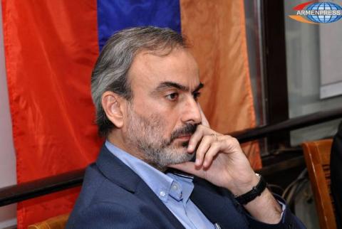 Никол Пашинян подписал все документы, необходимые для предоставления гражданства Жирайру Сефиляну