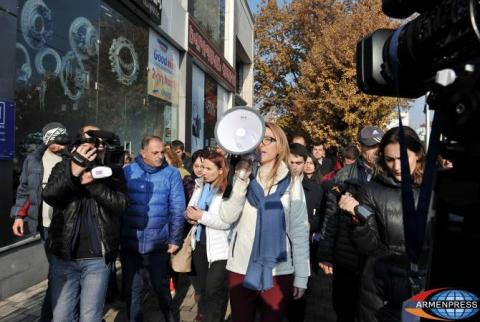 «Լուսավոր Հայաստանն» առաջնային է համարում երկրի սոցիալ-տնտեսական խնդիրների լուծումը