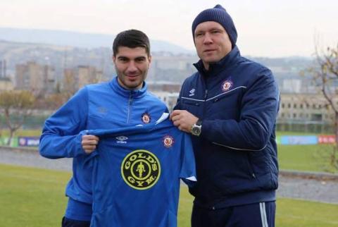 Arthur Miranian est à nouveau à “Pyounik”