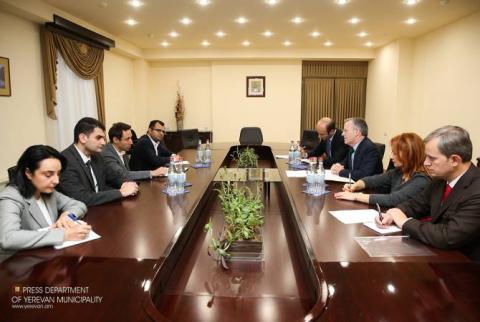 Քաղաքապետ Հայկ Մարությանն ընդունել է Ասիական զարգացման բանկի հայաստանյան գրասենյակի տնօրեն Շեյն Ռոզենթալին