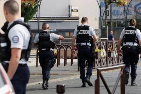 SWAT team, air support and 300+ officers crack down on Armenian-Georgian-Azerbaijani organized crime syndicate in France