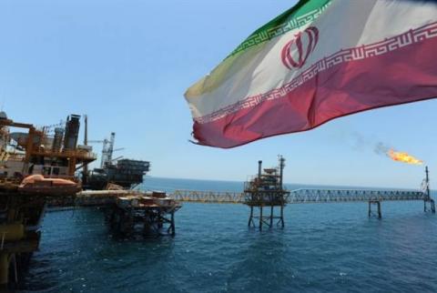 Добыча нефти в Иране достигла минимума с 2016 года