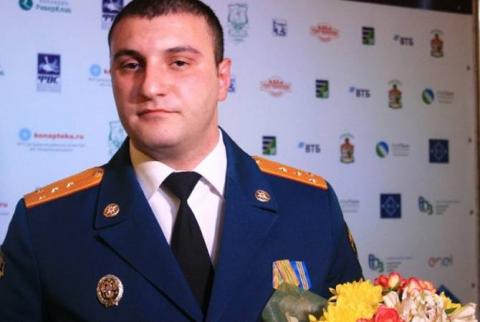 رئيس رجال الإنقاذ في مقاطعة دفير الروسية إريك ميناسيان يحرز لقب «رجل العام» لإنقاذه حياة 11 شخصاً